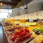 Hotel Grand Elite Cave