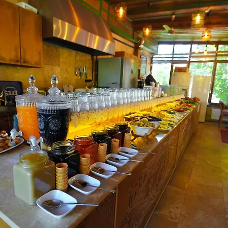 Grand Elite Cave Ξενοδοχείο 2*