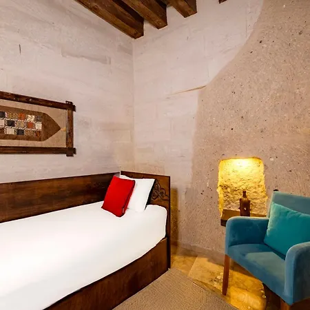Hotel Grand Elite Cave 2*