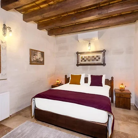 Grand Elite Cave Hotel 2*