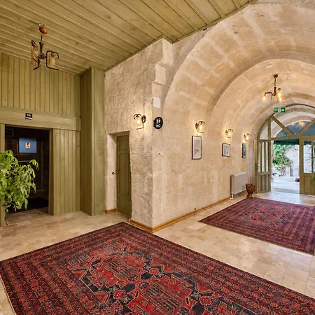 Grand Elite Cave Hotel 2*