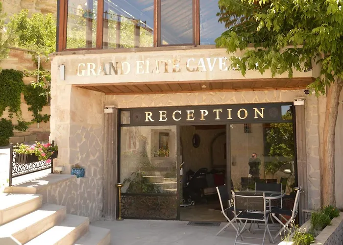 Grand Elite Cave Hotel 2*