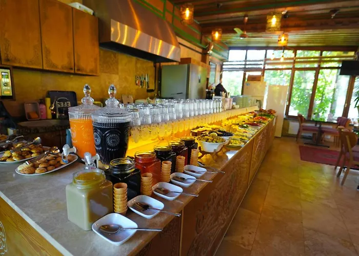 Grand Elite Cave Hotel 2*